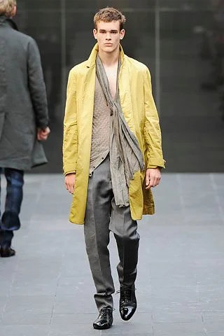 Look 18